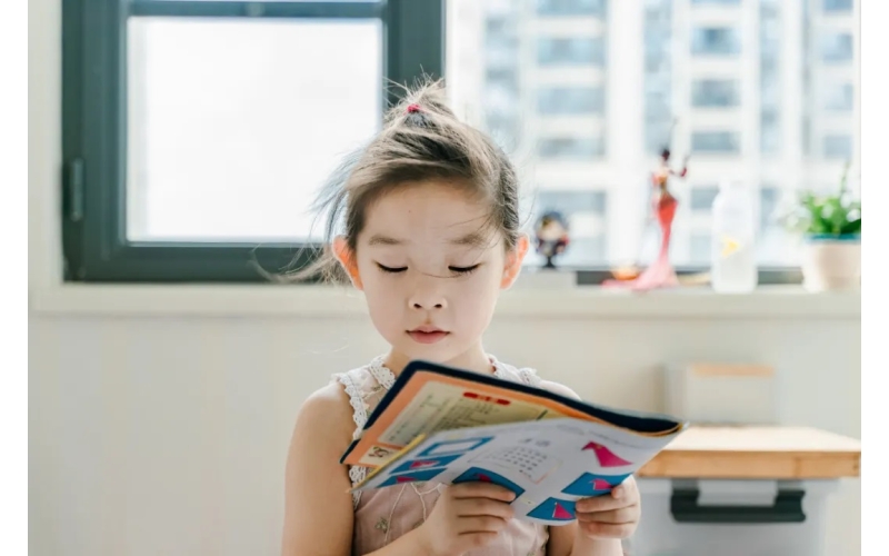 “我太累了，我不想学了”，请把这4幅图送给孩子，比任何说教都管用